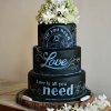 ایده جالب کیک جشن عروسی یا نامزدی به شکل تخته سیاه
