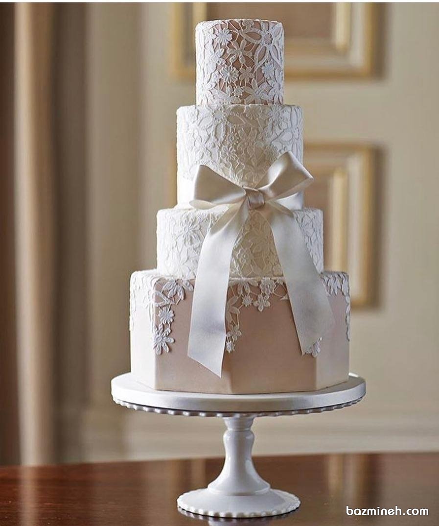 کیک زیبا برای عروسی با تم کلاسیک ساده
