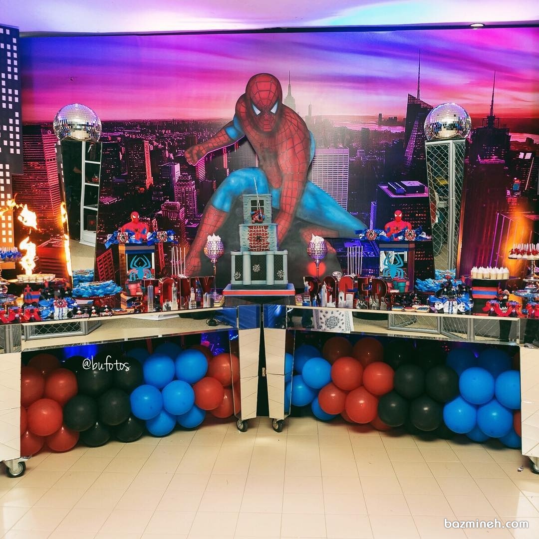 دکوراسیون و بادکنک آرایی هیجان انگیز جشن تولد پسرانه با تم مرد عنکبوتی
