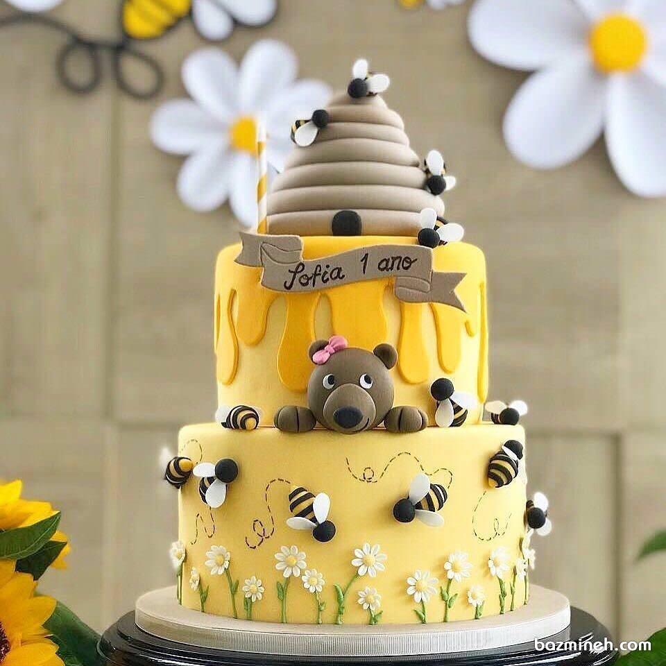 کیک فوندانت جشن تولد کودک با تم زنبور عسل