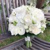 دسته گل سفید و زیبای بهاری عروس 