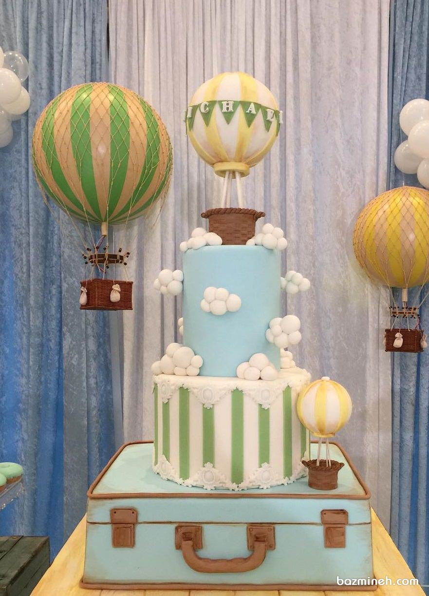 کیک چند طبقه فانتزی فوندانت جشن تولد کودک با تم بالن