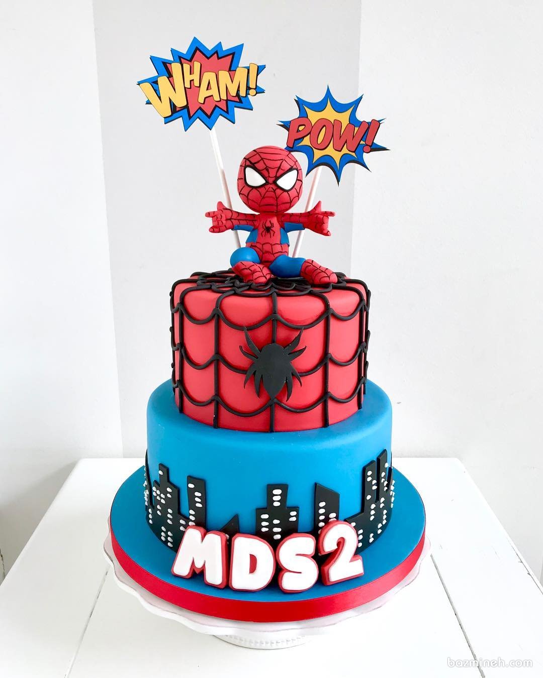 کیک فوندانت جشن تولد پسرانه با تم مرد عنکبوتی (Spider Man)