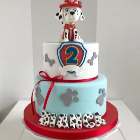 کیک فوندانت جشن تولد کودک با تم کارتون سگ های نگهبان