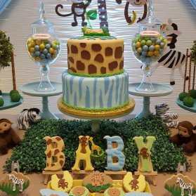 کیک و کوکی های زیبای جشن بیبی شاور با تم حیوانات جنگل