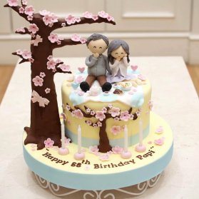 کیک فوندانت جشن سالگرد ازدواج مامان باباهای مهربون