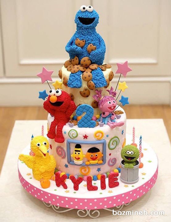 کیک فانتزی جشن تولد کودک با تم خیابان کنجد (Sesame Street)