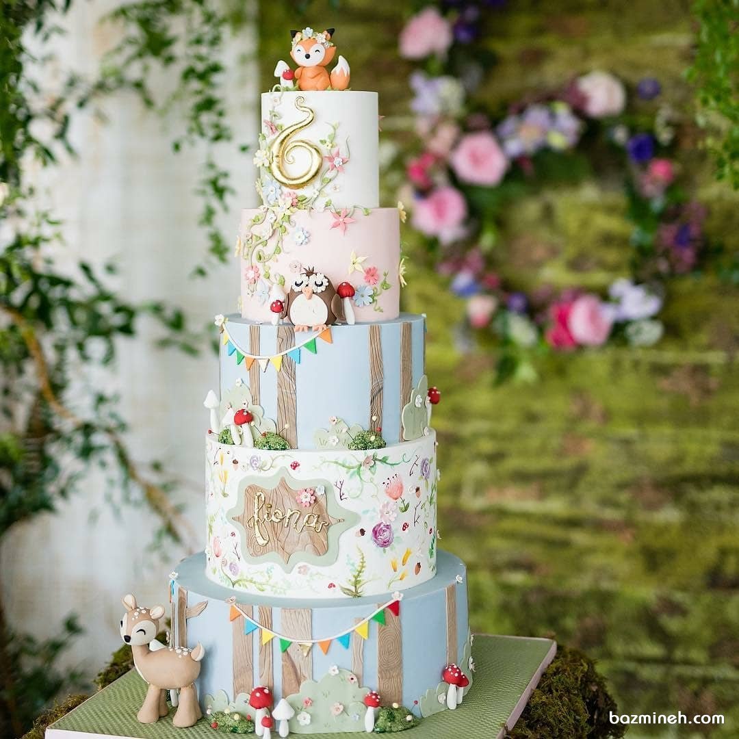 کیک چند طبقه زیبای جشن تولد کودک با تم جنگل