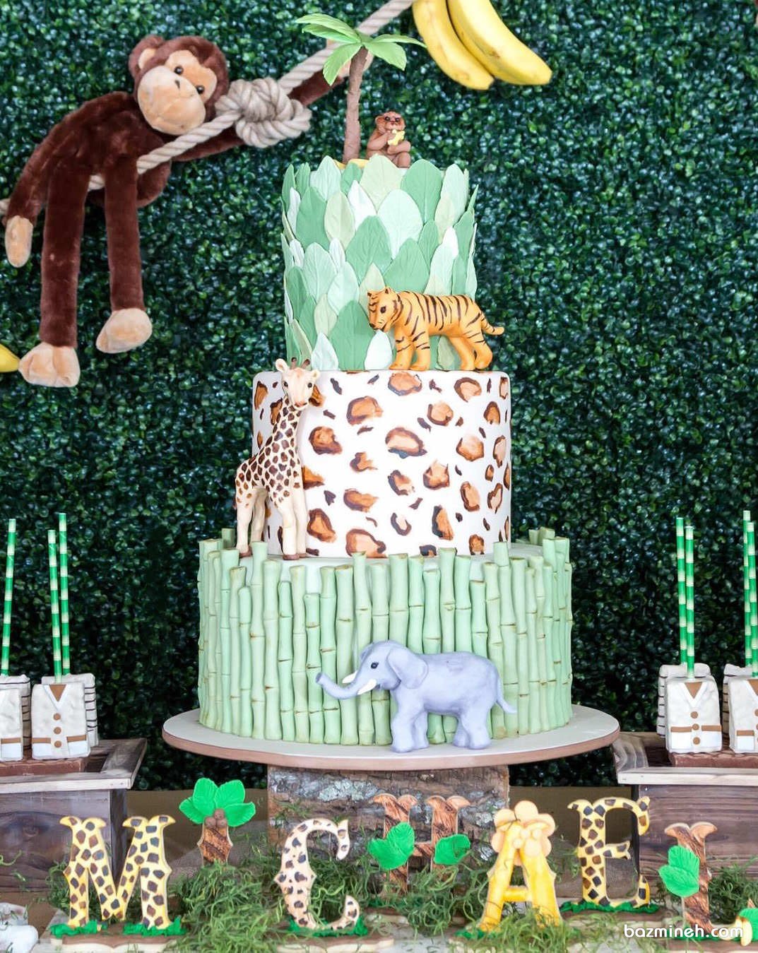 کیک چند طبقه جشن تولد کودک با تم جنگل