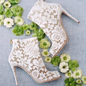 کفش سفید گیپوری عروس 