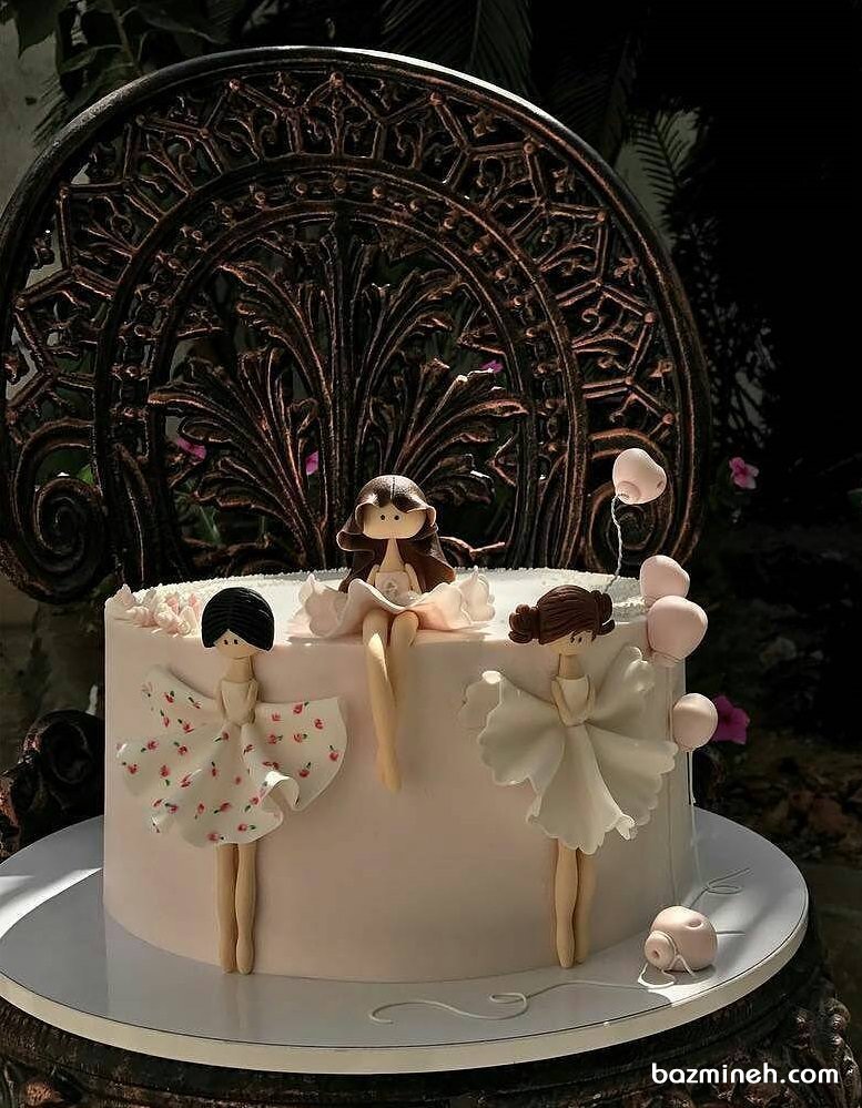 کیک عروسکی جشن تولد دخترونه با تم بالرین