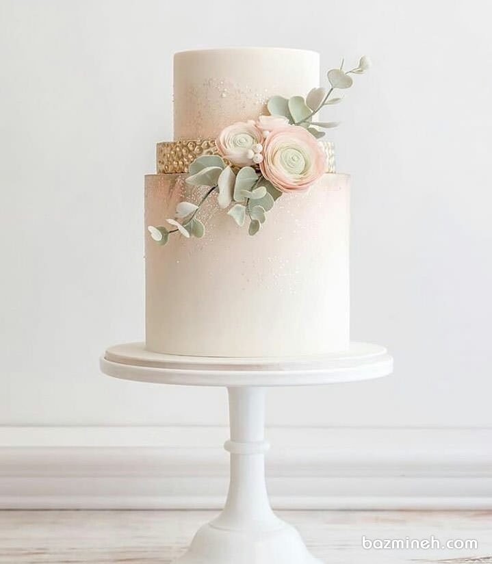 کیک دو طبقه زیبای جشن سالگرد ازدواج 