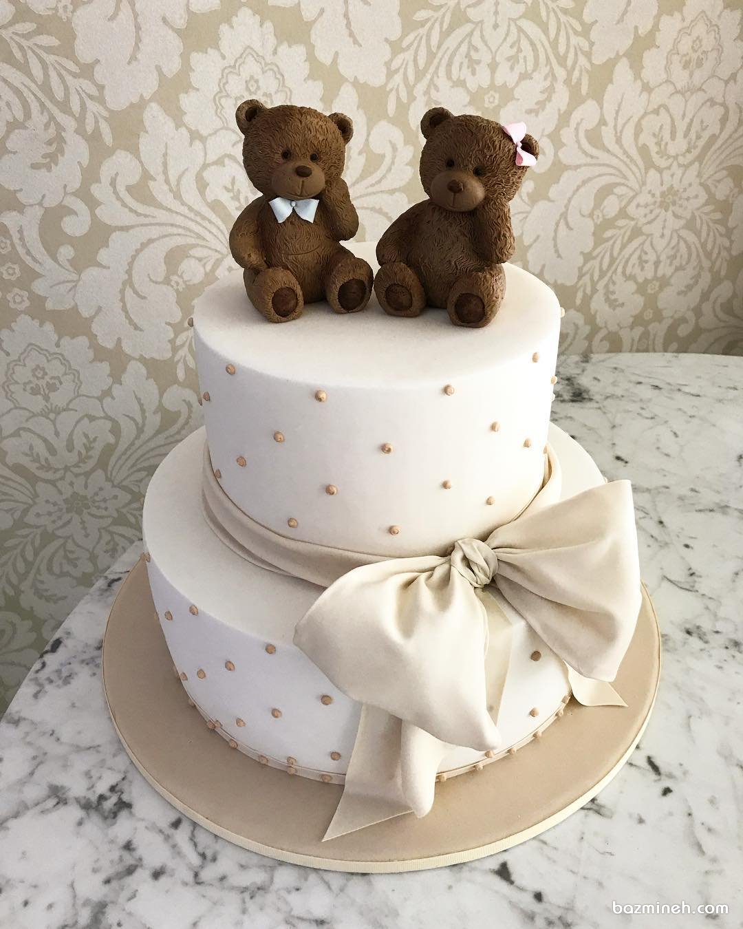 کیک دو طبقه عروسکی جشن تولد کودک با تم خرس تدی