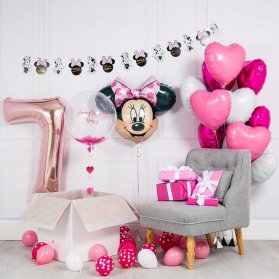 دکوراسیون و بادکنک آرایی ساده و شیک جشن تولد دخترونه با تم مینی موس (Minnie Mouse)