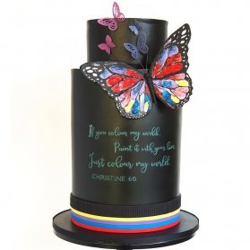 کیک فوندانت جشن تولد بزرگسال با تم تخته سیاه و پروانه