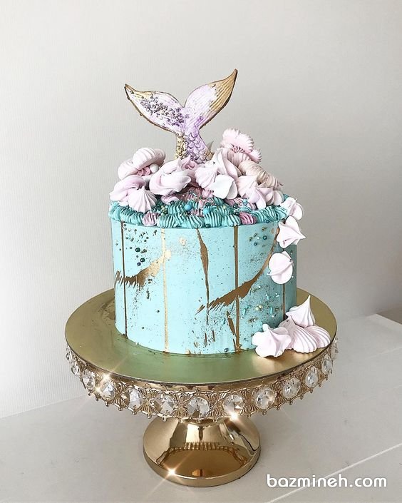 کیک زیبای جشن تولد دخترونه با تم پری دریایی آبی طلایی