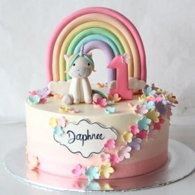 کیک جشن تولد دخترونه با تم اسب تک شاخ (Unicorn)