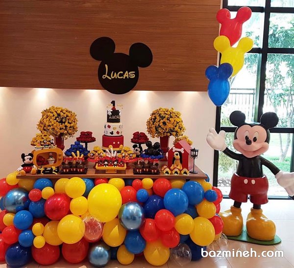 دکوراسیون و بادکنک آرایی شاد و رنگی جشن تولد کودک با تم میکی موس (Mickey Mouse)