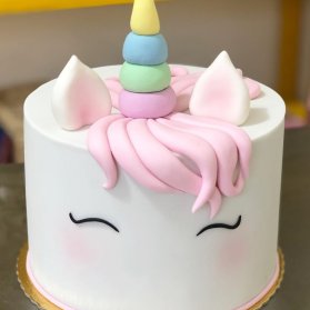 کیک فانتزی جشن تولد دخترونه با تم یونیکورن (Unicorn)