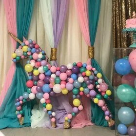 بادکنک آرایی یونیک جشن تولد دخترونه با تم اسب تک شاخ (Unicorn)