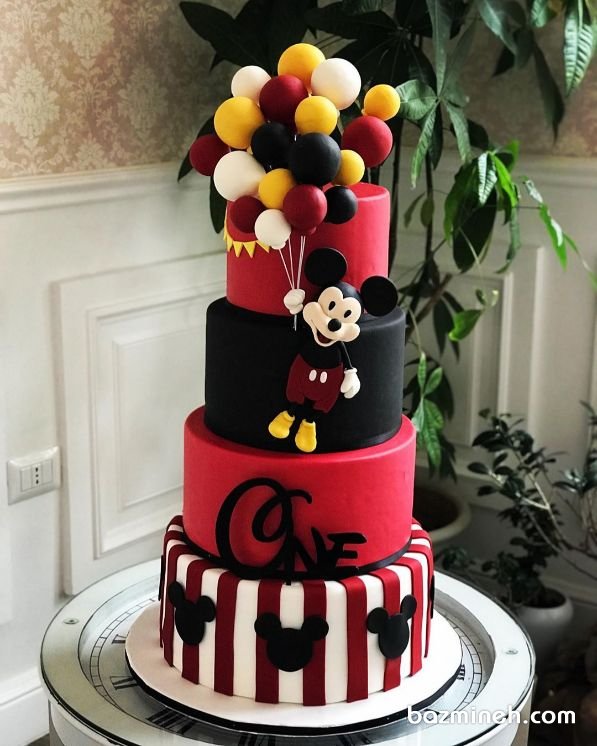 کیک چند طبقه فوندانت جشن تولد کودک با تم میکی موس (Mickey Mouse)
