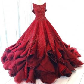 لباس مجلسی مناسب جشن حنابندون به رنگ قرمز 